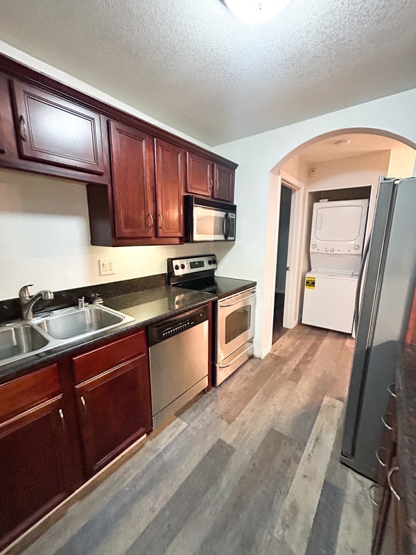 Building Photo - 5252 Orange Ave