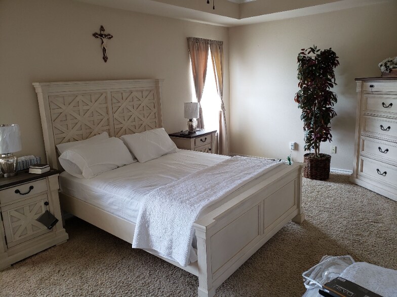 Building Photo - 1303 Cochise Trail