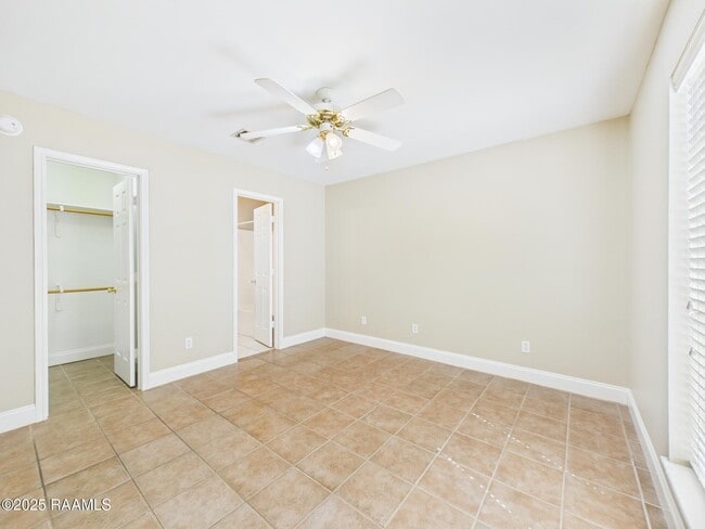 Building Photo - 200 S St Jean St