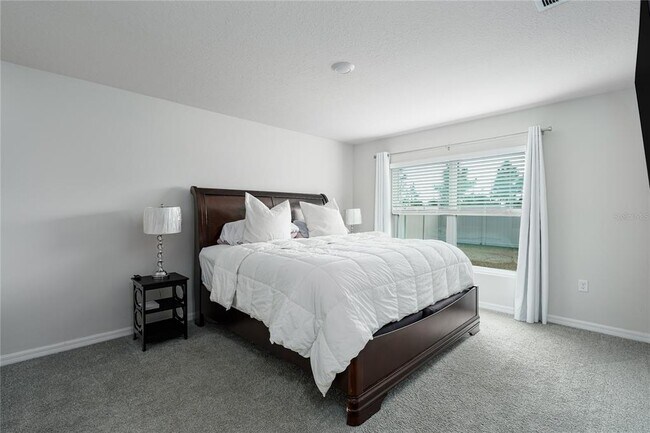 Building Photo - 12277 Mountain Is Trl