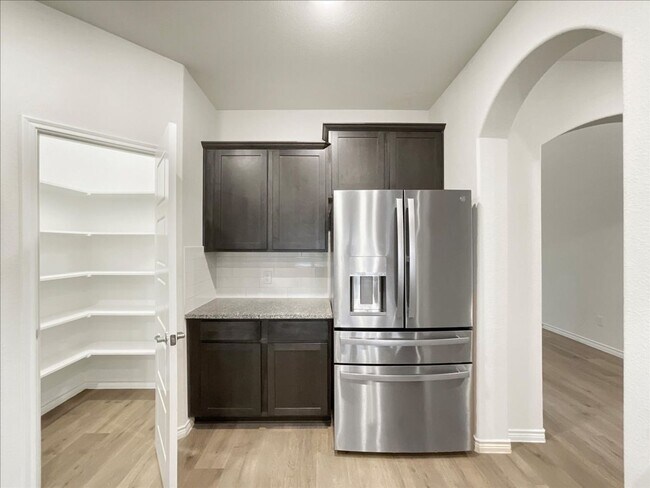 Building Photo - PRICE REDUCTION. 4-bed 2.5-bath 2714 sqft house located in DR Horton's Millstone subdivision