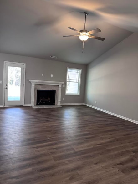 Building Photo - 405 Grand Oaks Dr