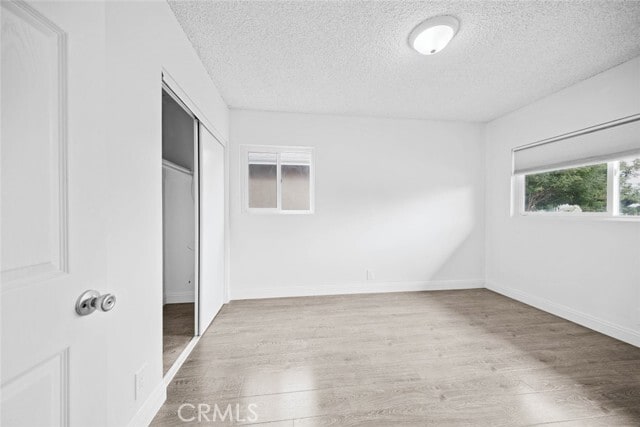 Building Photo - 10515 Valjean Ave