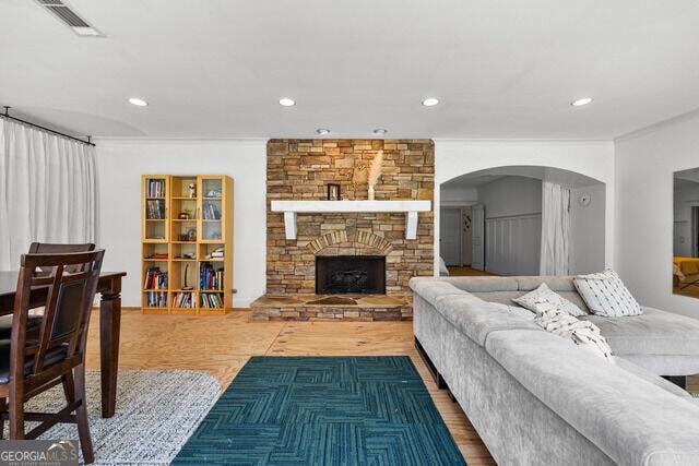 Building Photo - 599 McDade St