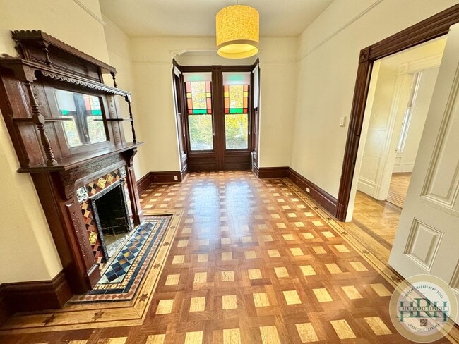 Building Photo - Location!! Charming 3 BR | 1.5 BA in the H...