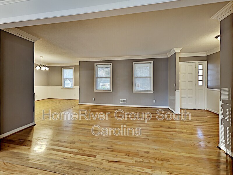 Building Photo - 7908 Tradd St