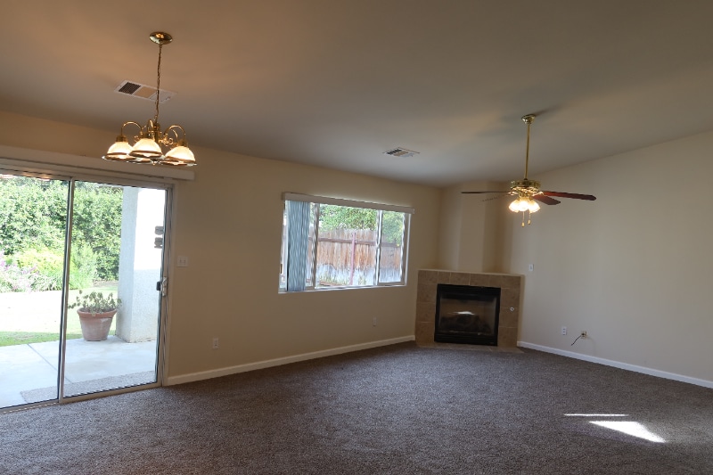 Building Photo - 10100 Grand View Summit Dr