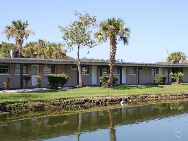 Building Photo - 7823 Hare Ave