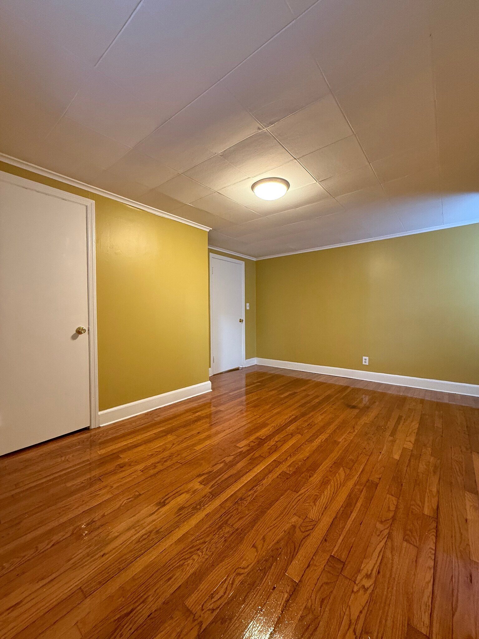 Building Photo - 214 Columbia St