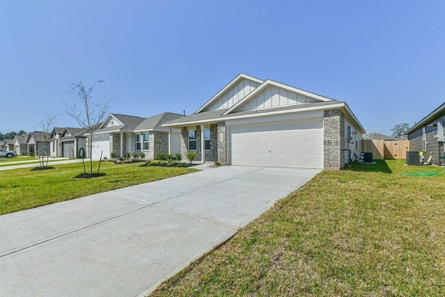 Building Photo - 163 Sterling River Ln