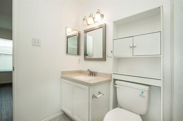 Building Photo - 924 Mosaic Dr