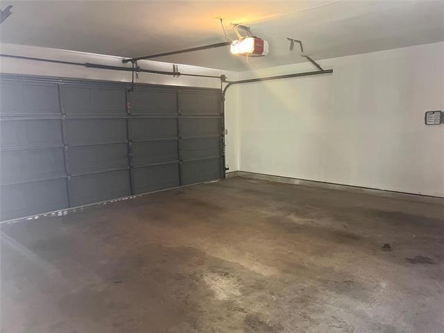 Building Photo - 1924 Berkner Dr