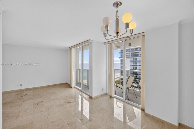 Building Photo - 2401 Collins Ave