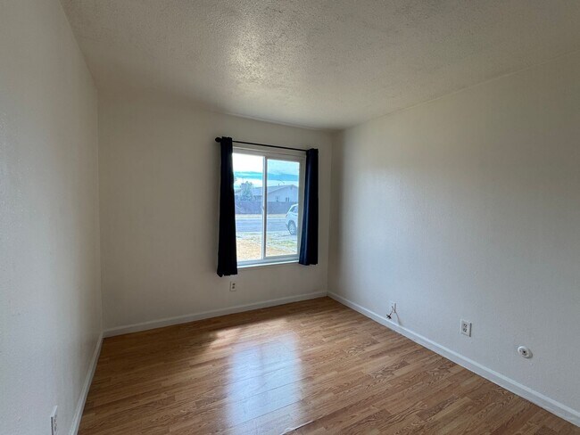 Building Photo - 8213 Diana Marie Dr