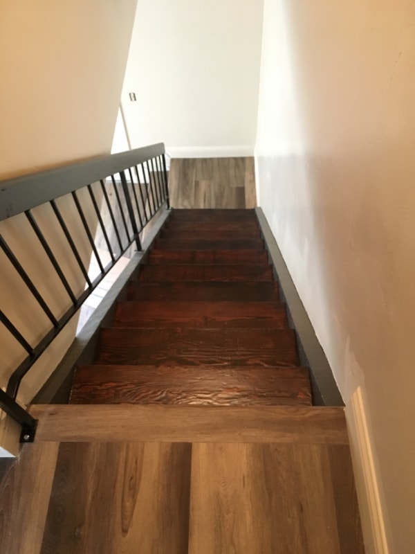 Building Photo - 509 E Park Ave