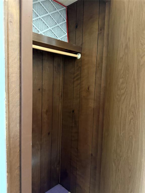 Building Photo - 374 Plum St