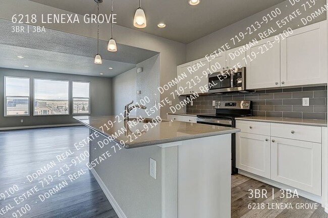 Building Photo - $500 OFF the first month of rent! Brand ne...