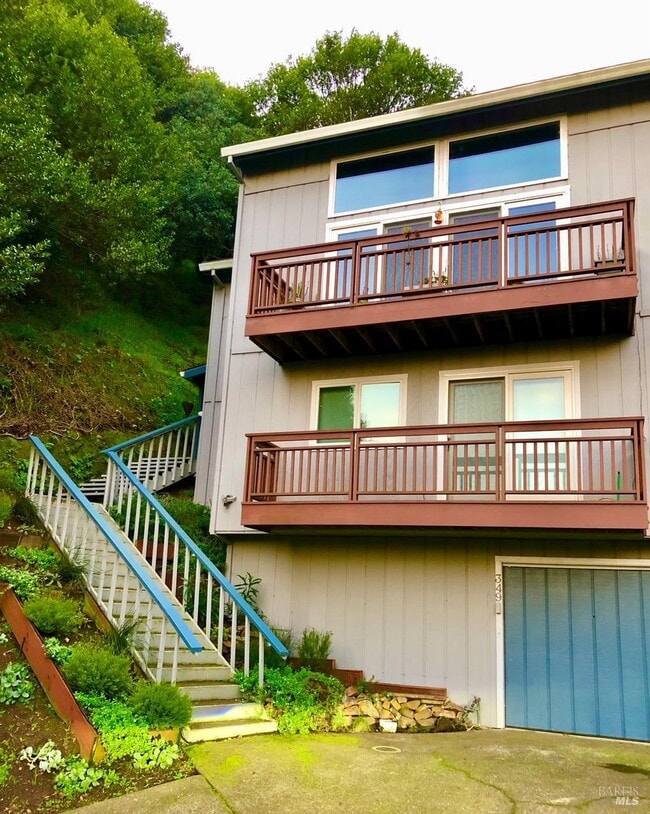 Building Photo - 349 Sausalito Blvd