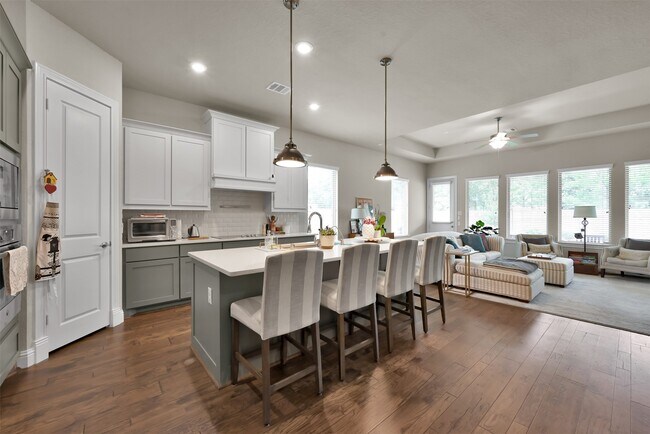 Building Photo - 4205 Grand Oaks Wind