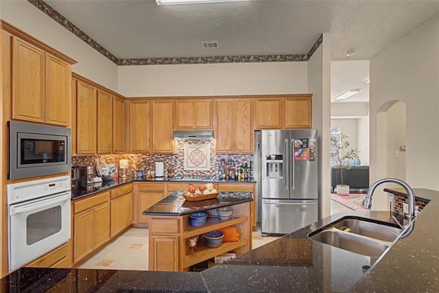 Building Photo - 3609 Bonita Dr