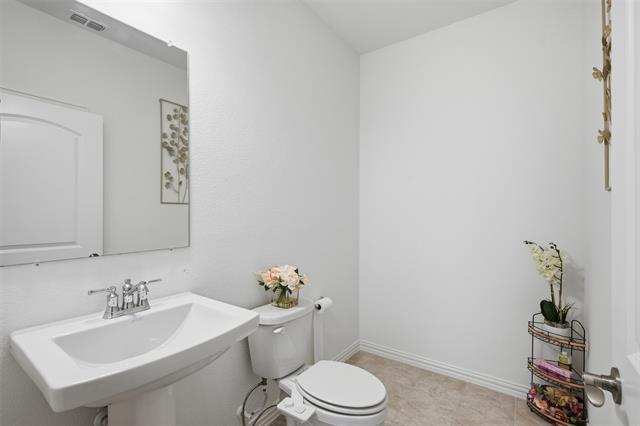 Building Photo - 4504 Gilmer Dr