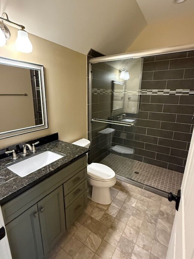 Building Photo - 128 Timber Ln