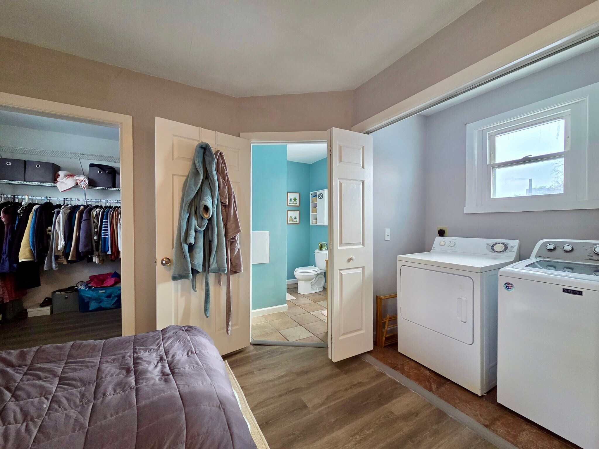 Building Photo - 814 South Ave