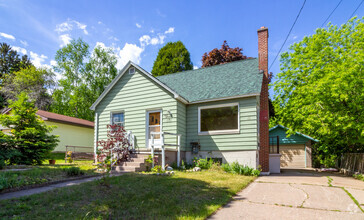 Building Photo - 418 Blemhuber Ave