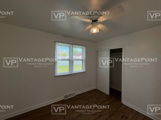 Building Photo - 714 Buchholz St