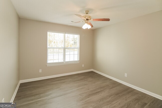 Building Photo - 7762 Briar Forest Ln
