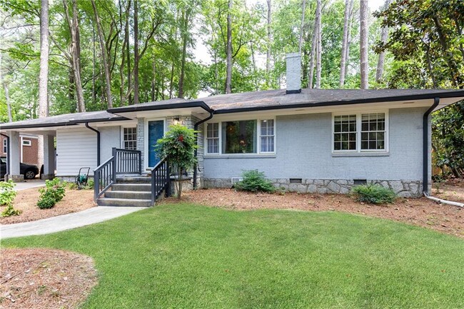 Building Photo - 1443 Fama Dr NE