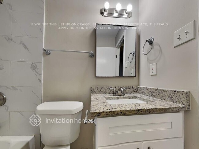 Building Photo - 1589 Mary Lou Ln SE