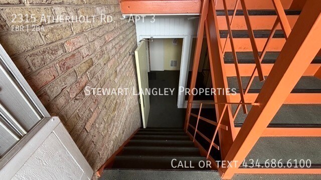 Building Photo - 2315 Atherholt Rd