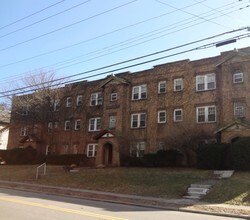 Building Photo - 415 Probasco St