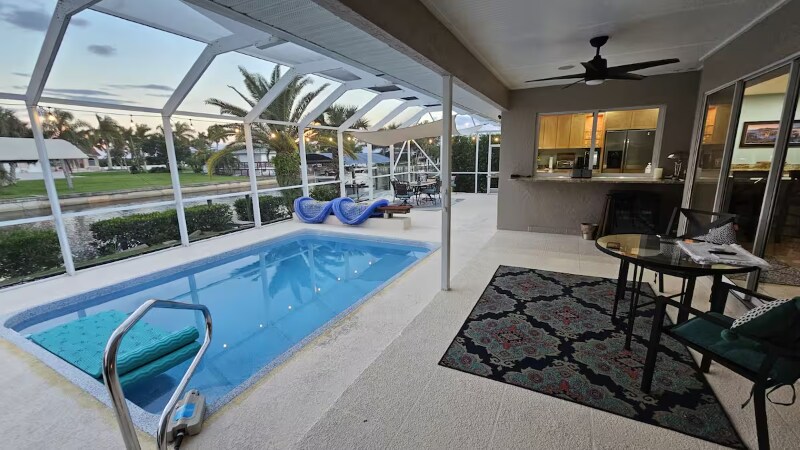 Building Photo - 3354 Dover Dr