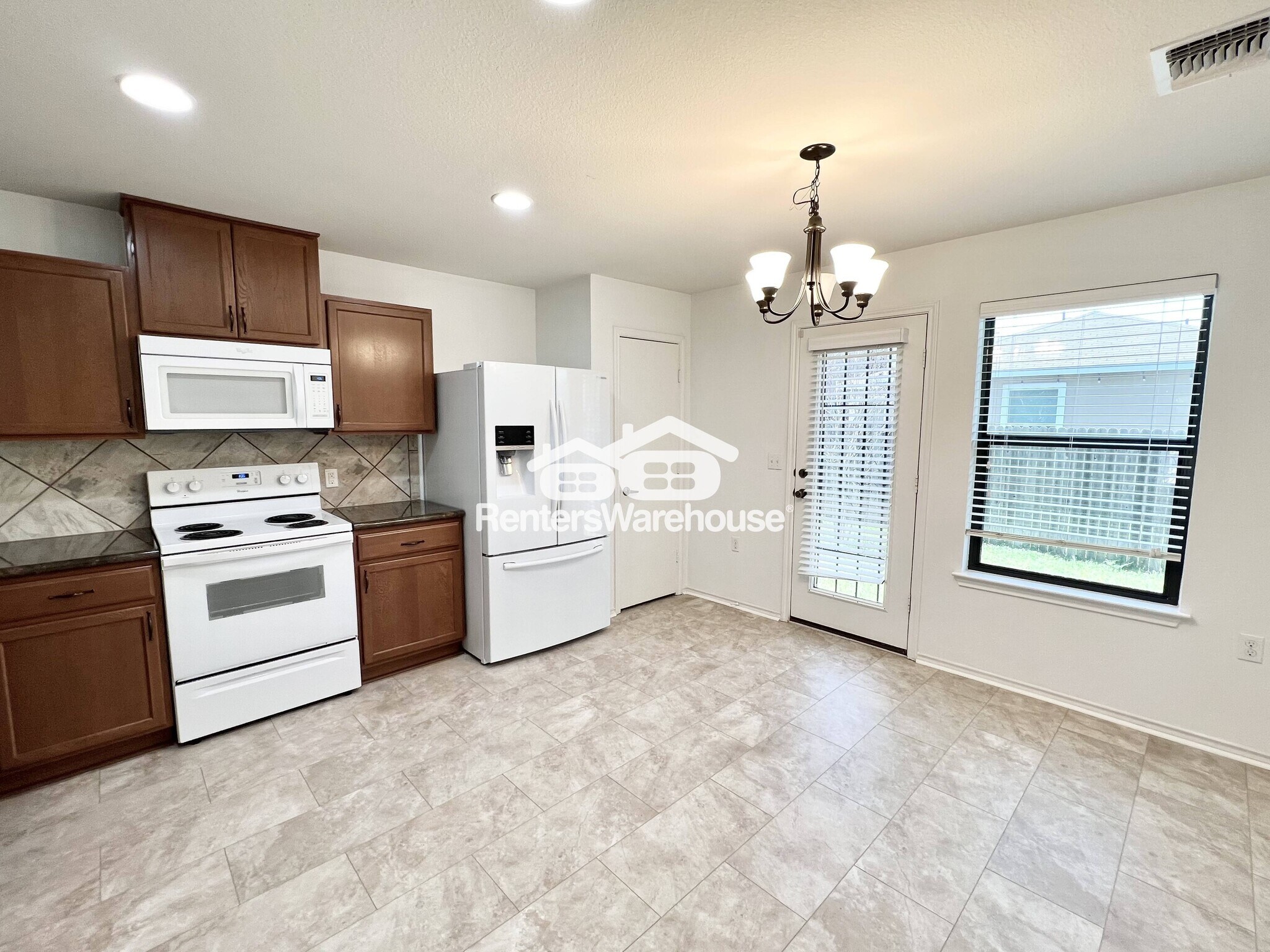 Building Photo - 9000 Stambourne St