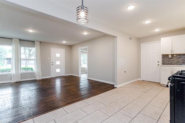 Building Photo - 10265 San Lorenzo Dr