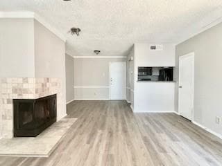 Building Photo - 8750 Park Ln