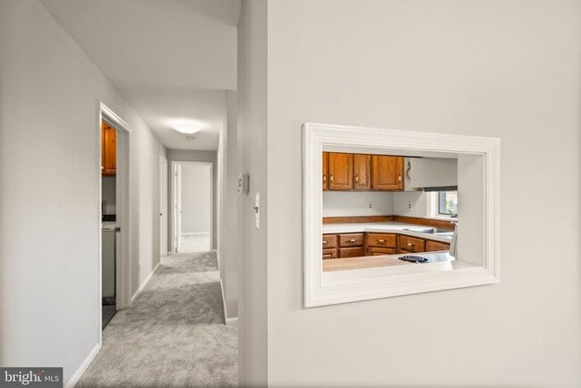 Building Photo - 318 Evergreen Mills Rd