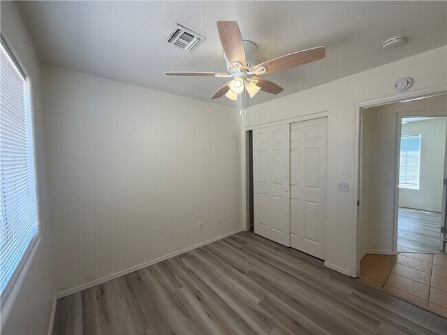 Building Photo - 3680 N Rainbow Dr