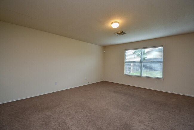 Building Photo - 18214 Olive Leaf Dr