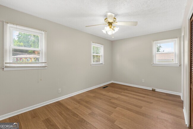 Building Photo - 3769 Amber Rd NW