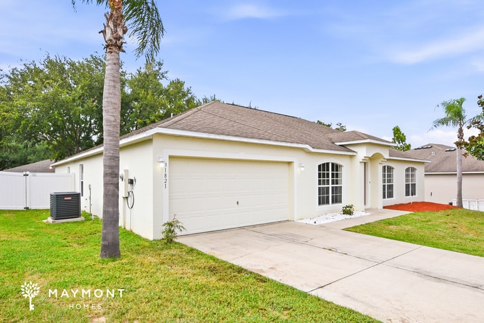 Building Photo - 31821 Sunpark Cir