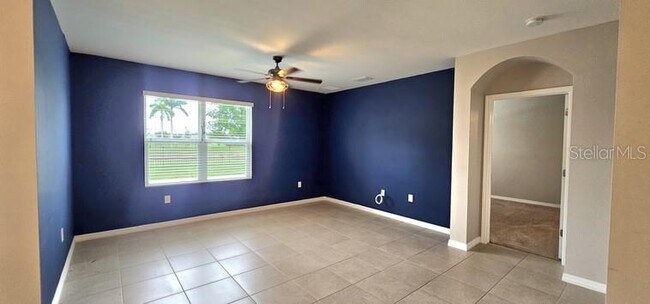 Building Photo - 28202 Arrowhead Cir