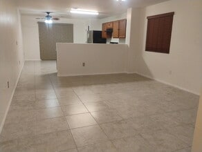Building Photo - 5082 E Kittentails Dr