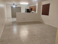 Building Photo - 5082 E Kittentails Dr