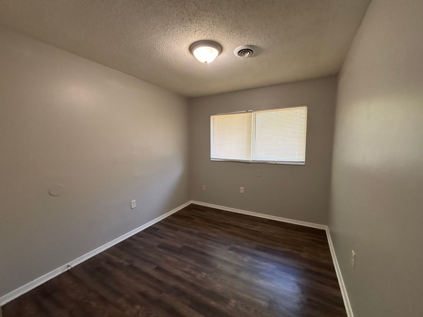 Building Photo - 5158 Breckenwood Dr