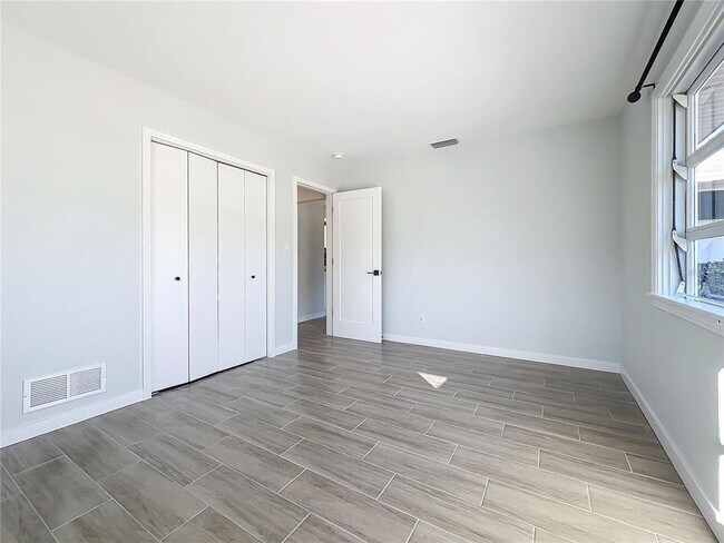 Building Photo - 1688 Bahia Vista St