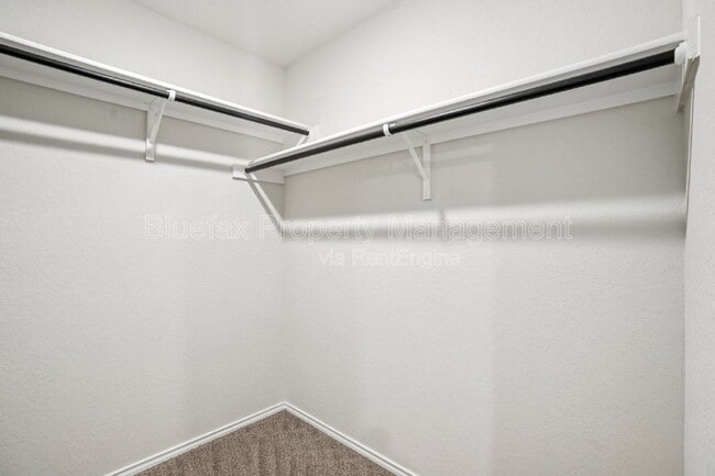 Building Photo - 15419 Puffins