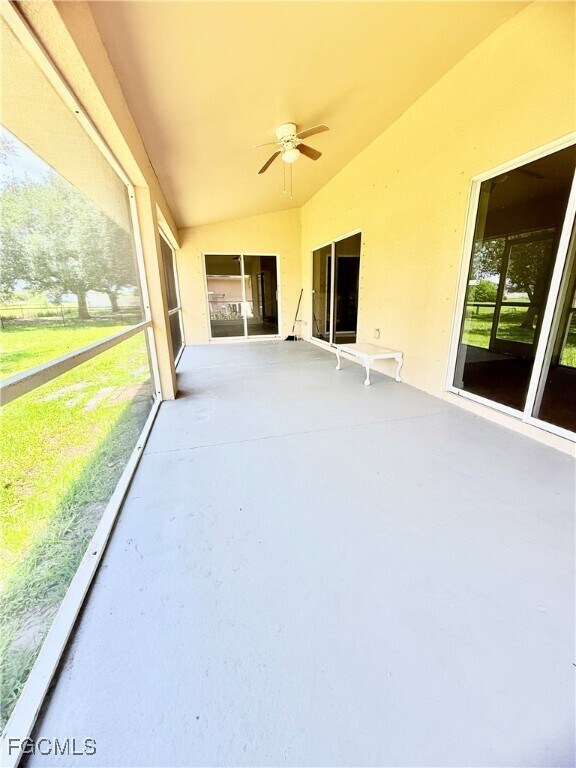 Building Photo - 2452 NW 9th St